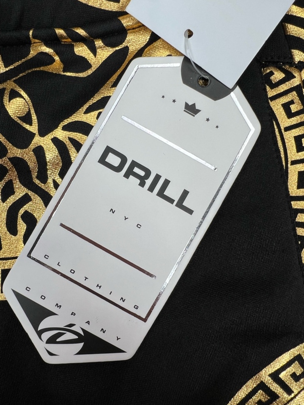 NWT Drill Clothing Company Medusa Print Black Gold Drawstring Shorts Small - Picture 7 of 7